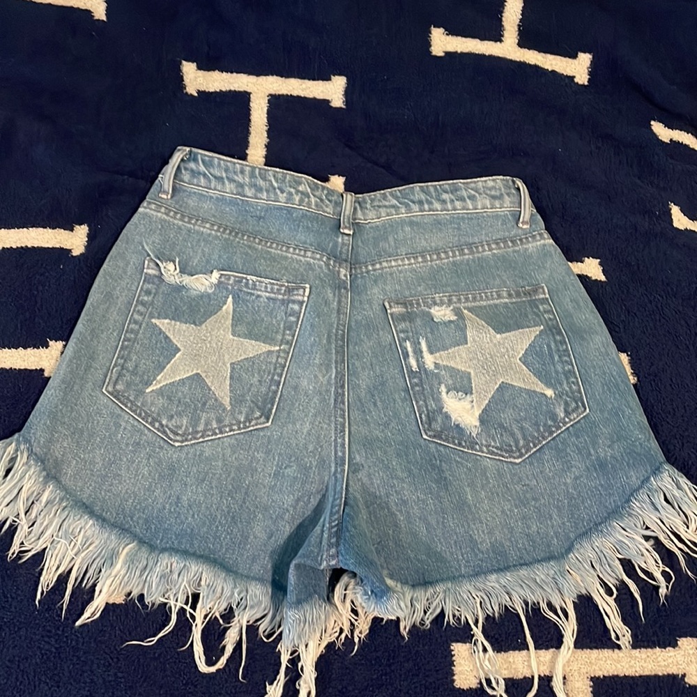 NWT Show Me your Mumu high waisted star denim shorts - Picture 5 of 7
